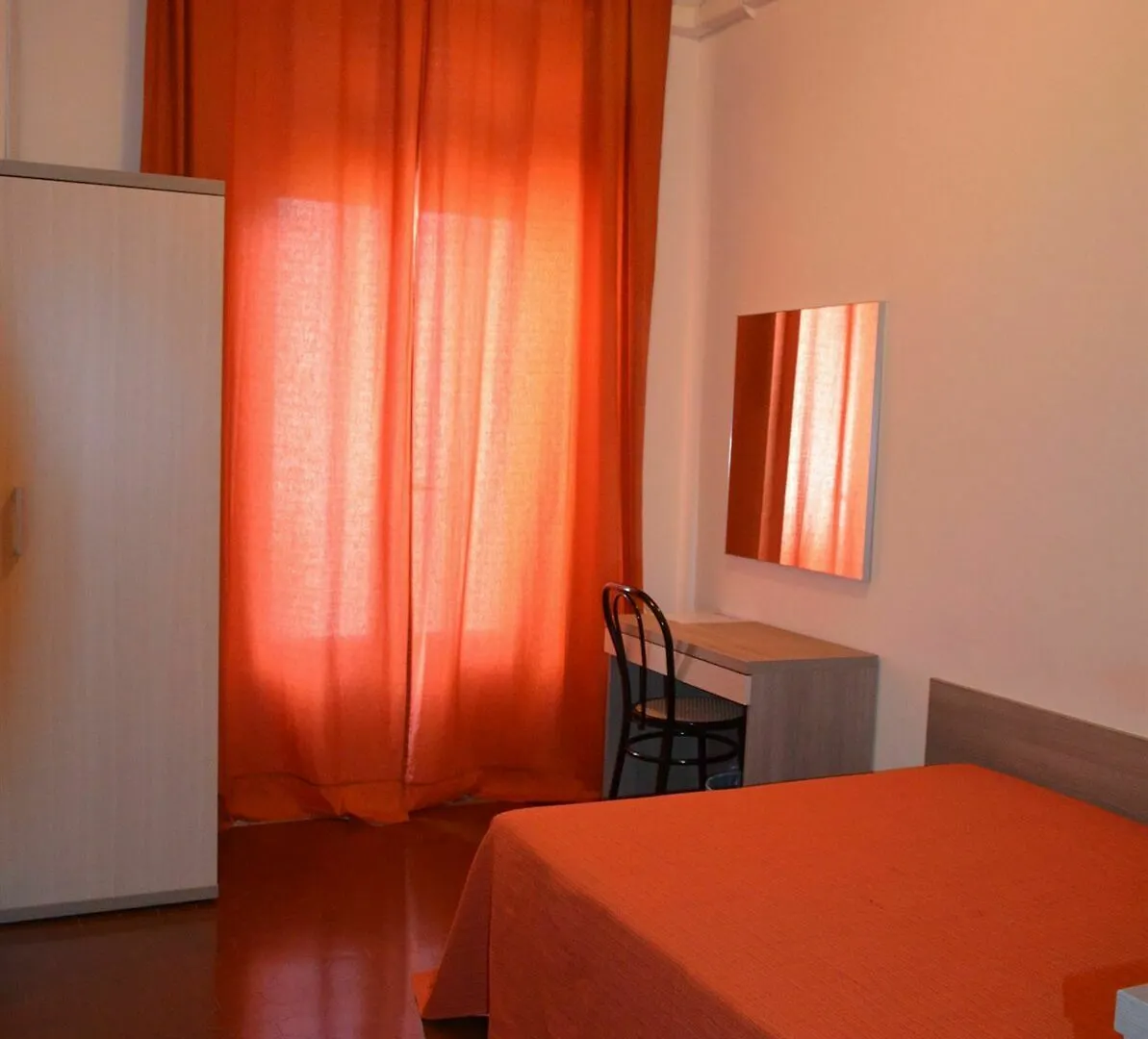 *** Guest house Il Giramondo Milan Italy